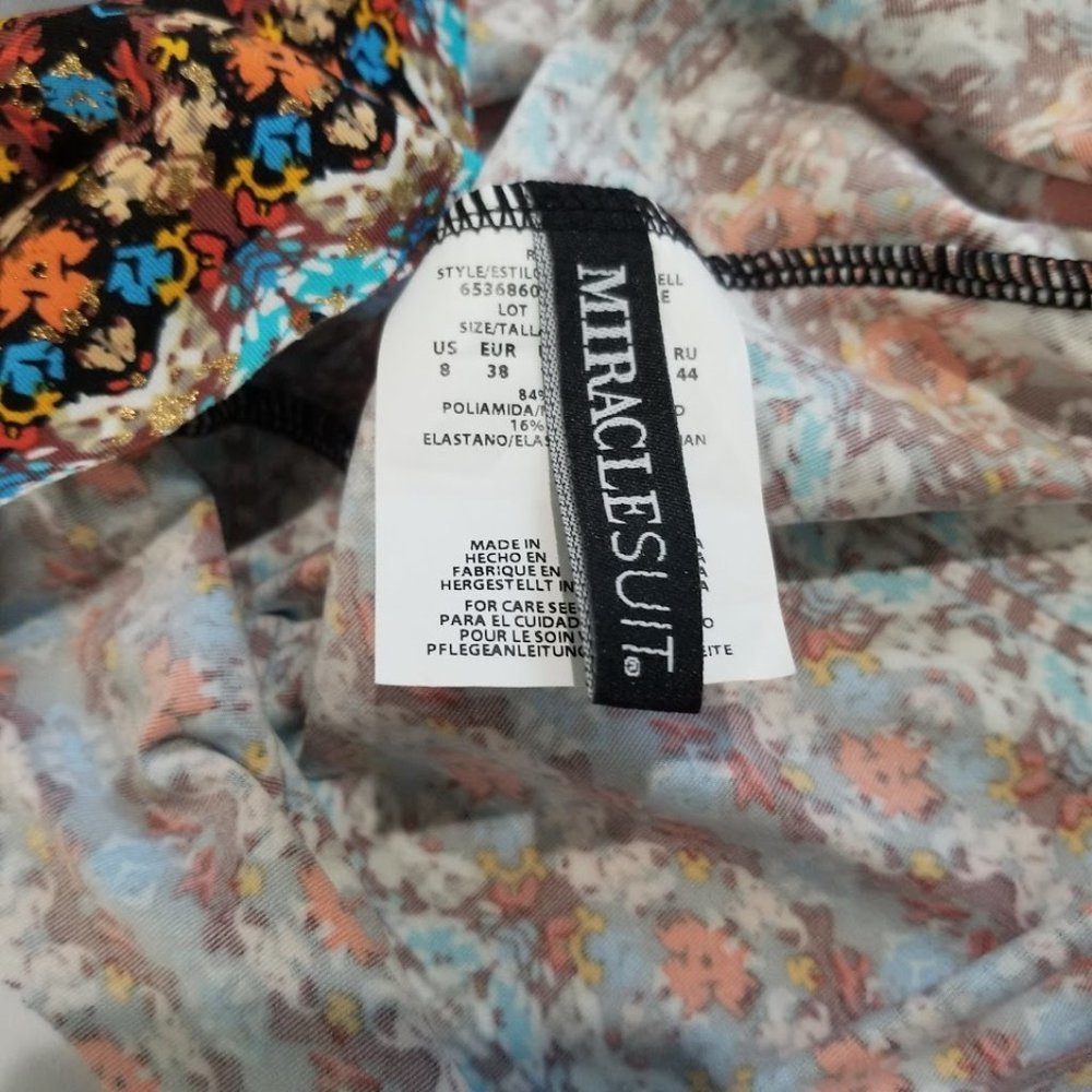 Miraclesuit Nefertiti Keyhole Tankini Top Size 8 - Picture 9 of 10